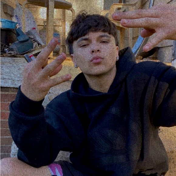 Meet your Posher, Jesus - Picture 1 of 1